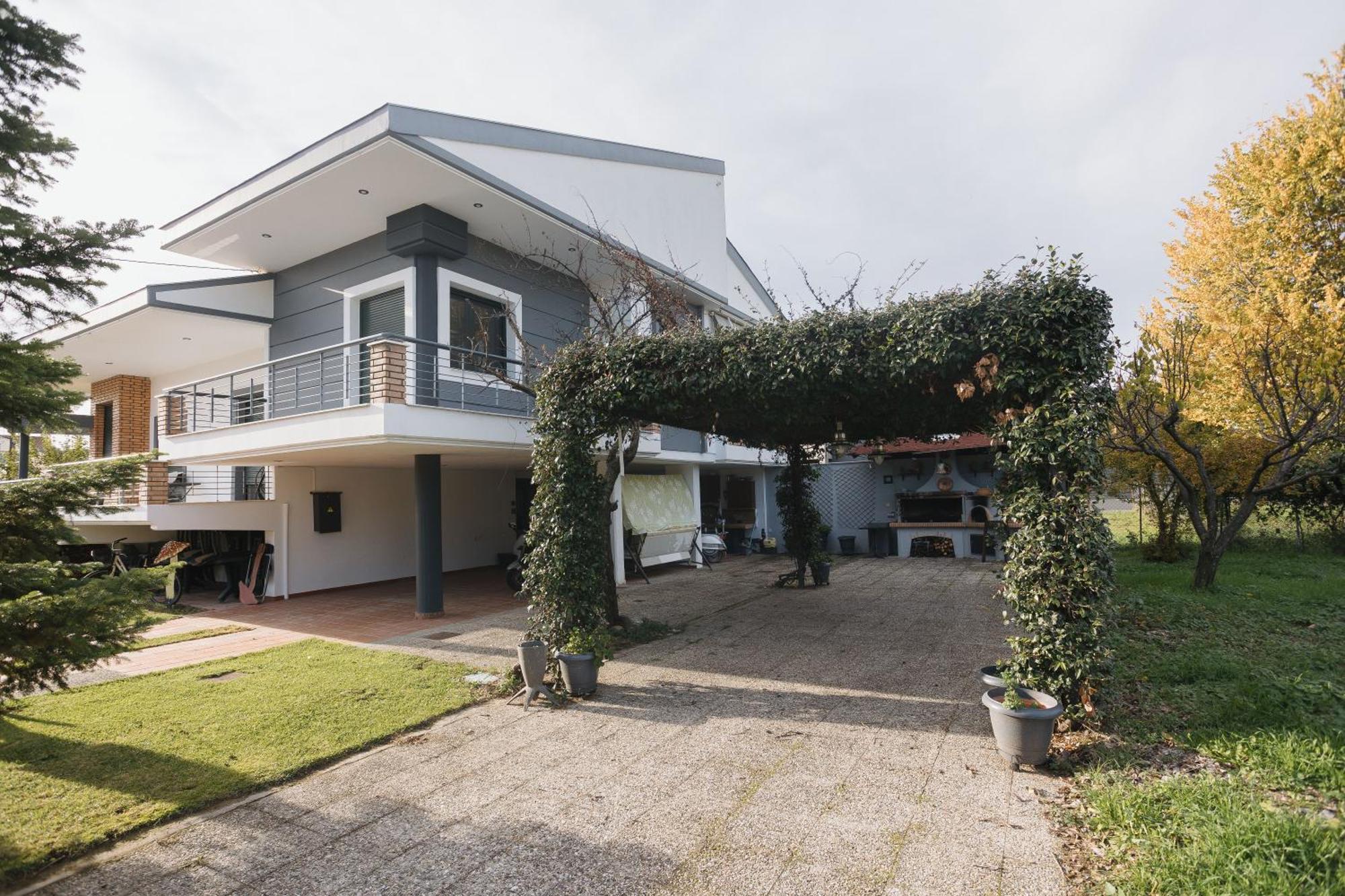 Billiard Home In Trikala Extérieur photo